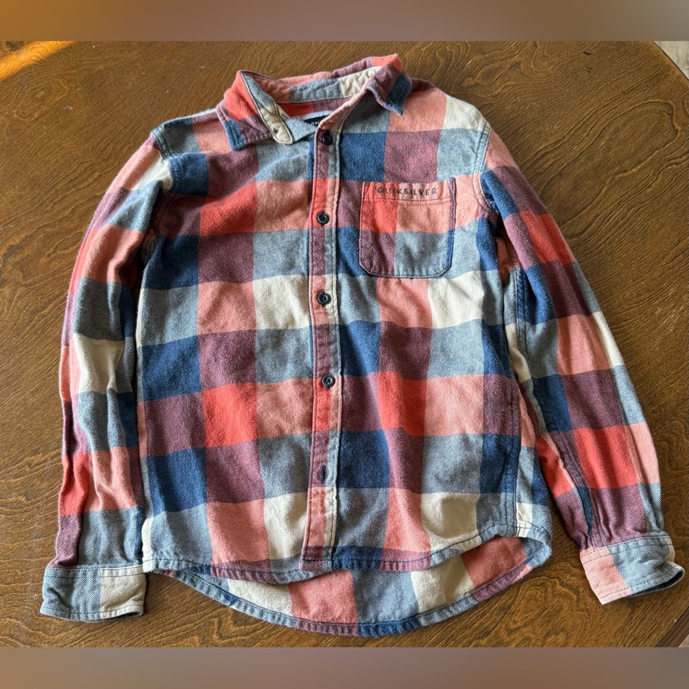 Quiksilver Boys Flannel, size medium